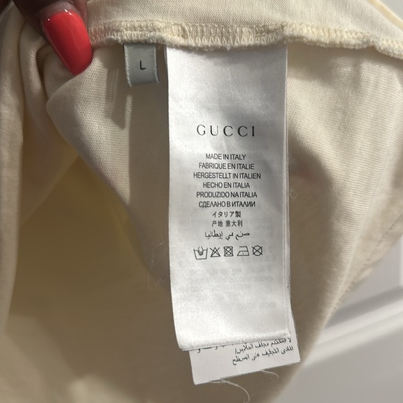 EUC Original Gucci Print oversize T - Picture 6 of 9